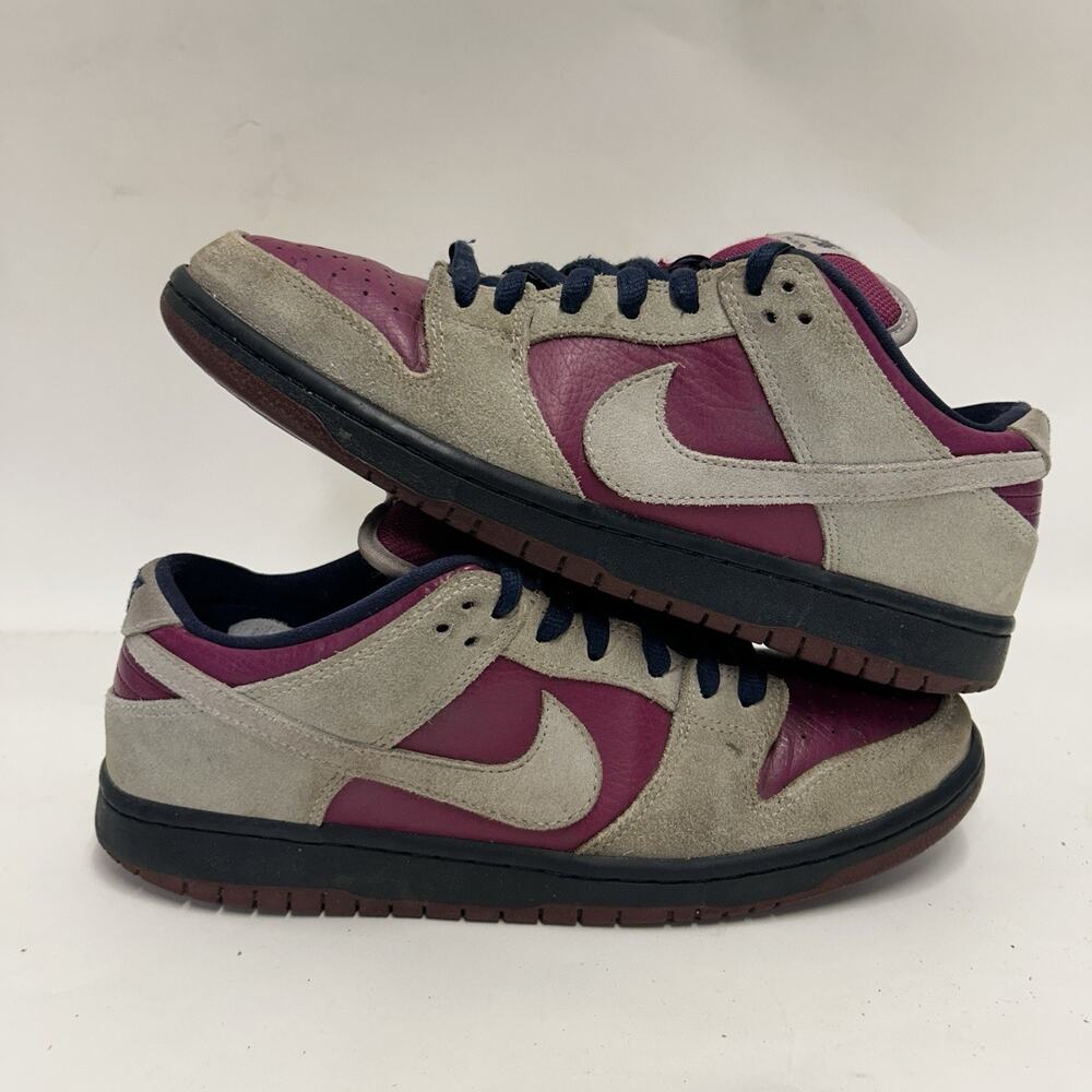 Nike SB Dunk Low “True Berry Atmosphere Grey” BQ6817-001
